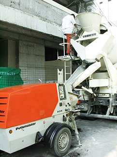 Betmobil - Inchirieri pompe stationare si vibratoare de beton